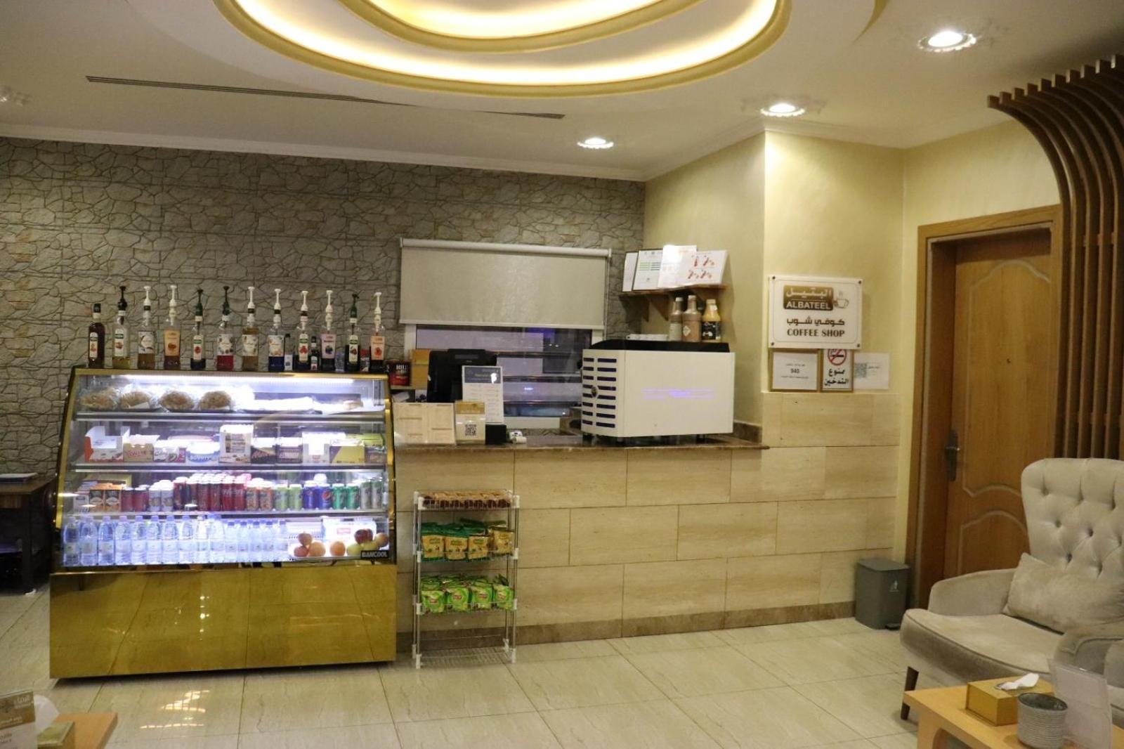 Al Bateel Furnished Apartments Рияд Екстериор снимка