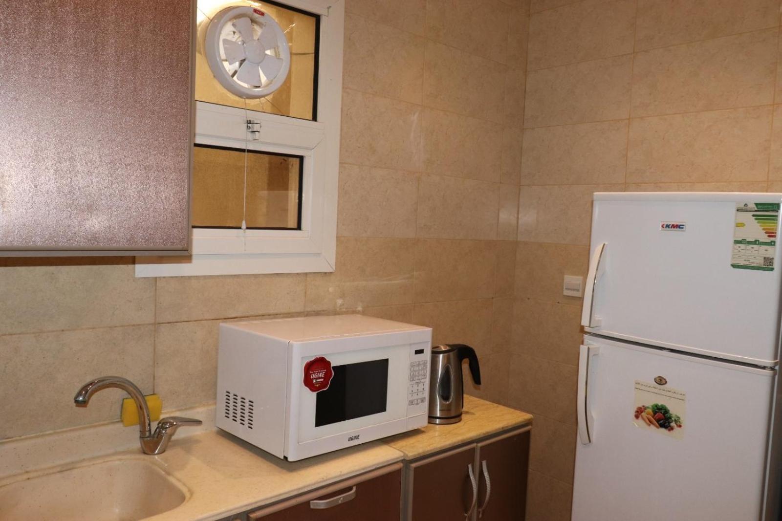 Al Bateel Furnished Apartments Рияд Екстериор снимка