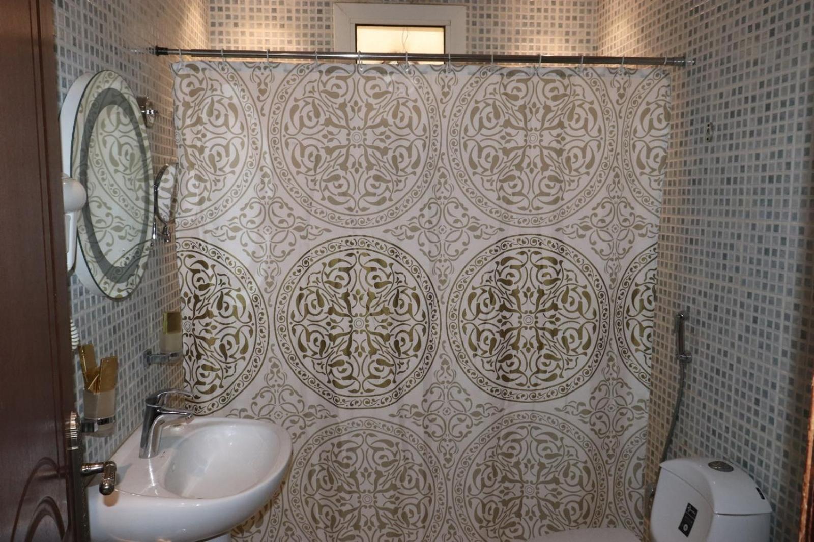 Al Bateel Furnished Apartments Рияд Екстериор снимка