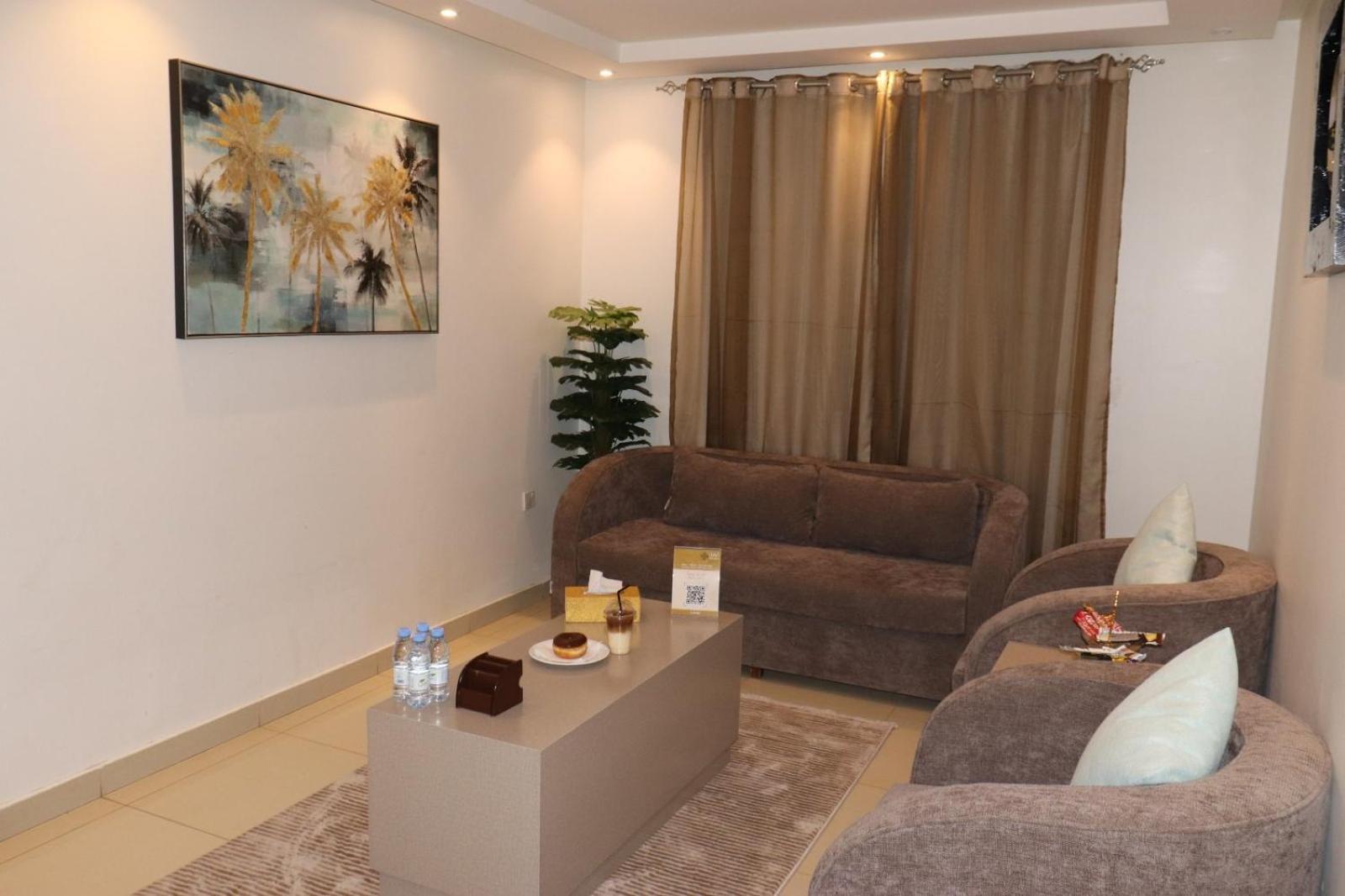 Al Bateel Furnished Apartments Рияд Екстериор снимка