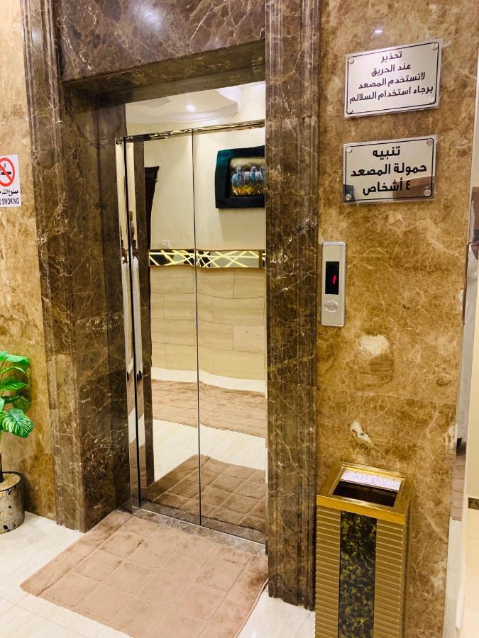 Al Bateel Furnished Apartments Рияд Екстериор снимка